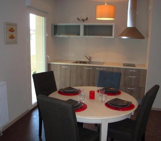 La Residence Therm'Appart Vichy Rum bild